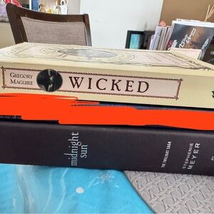 Wicked, and Midnight Sun Book Set